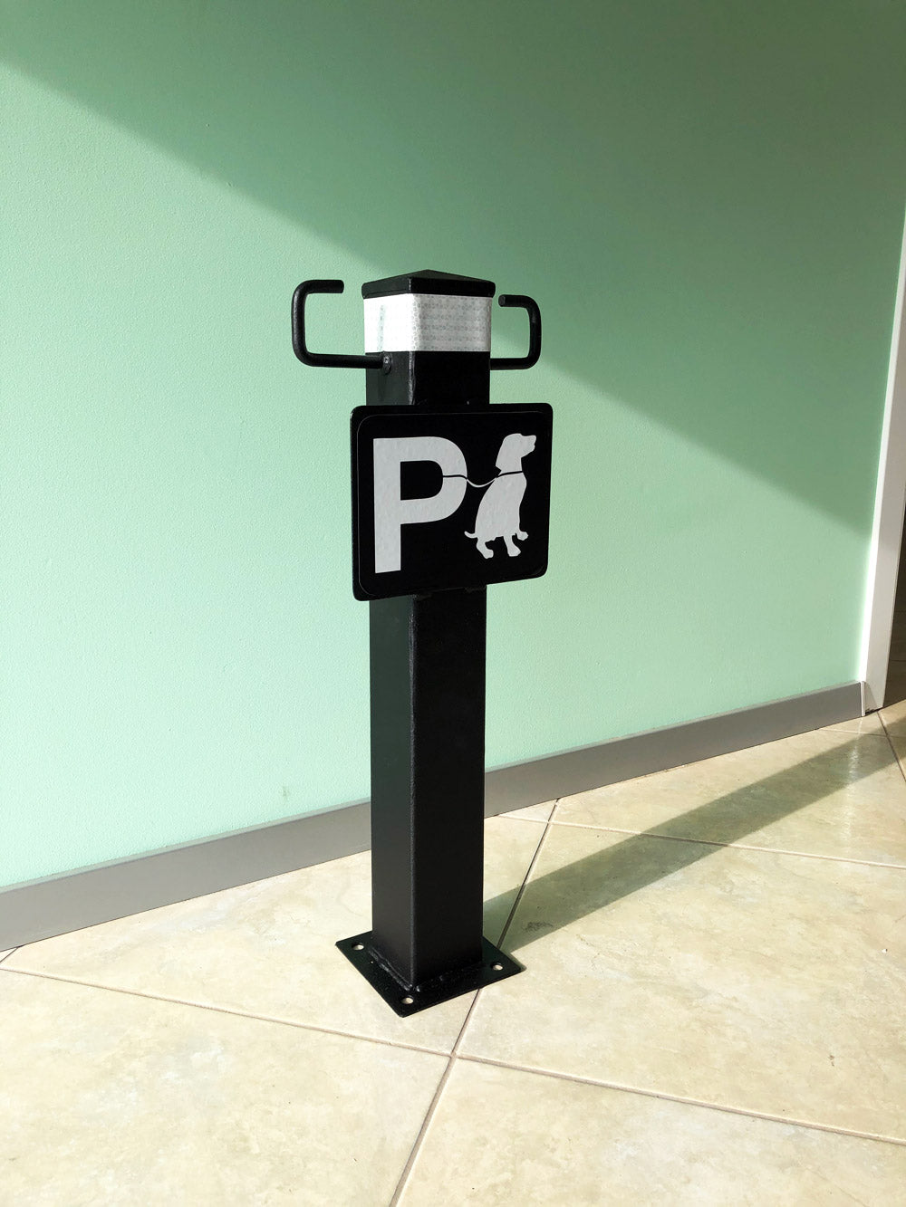 kolonaki pet parking black 2